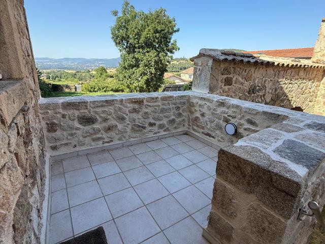 Maison 4 pièces, 167 m² à louer à Savas 07430