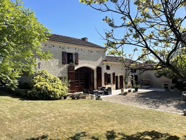 Maison 4 pièces 168 m²