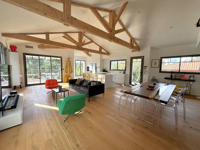 Maison 4 pièces 160 m²