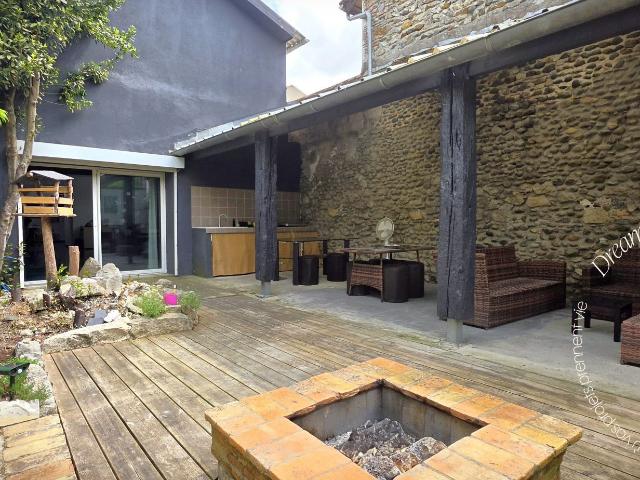 Maison 4 pièces 160 m²