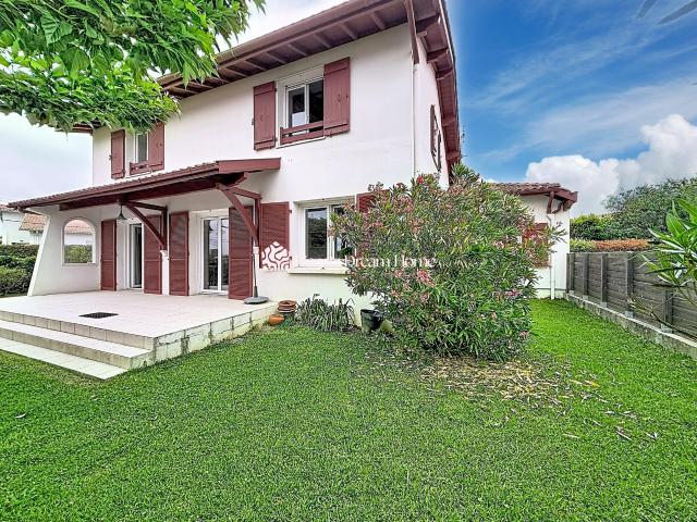 Maison 4 pièces 160 m²
