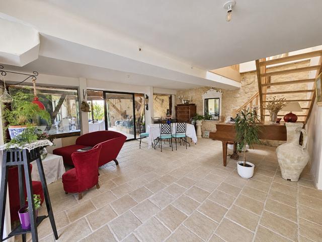 Maison 4 pièces 161 m²