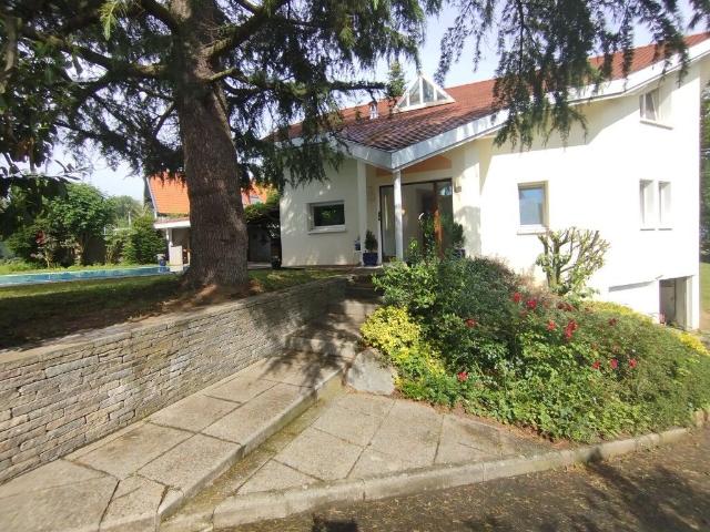 Maison 4 pièces, 161 m² à louer à Saint Julien en Genevois 74160
