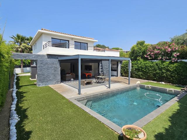 Maison 4 pièces 162 m²