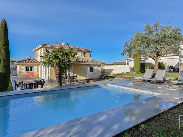 Maison 4 pièces 162 m²