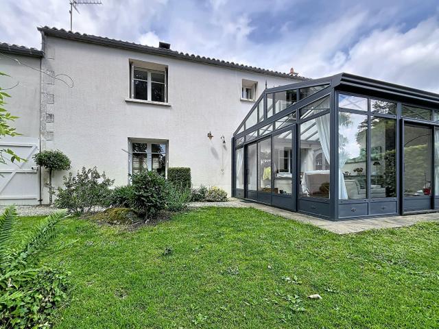 Maison 4 pièces 174 m²