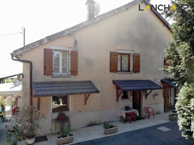 Maison 4 pièces 175 m²