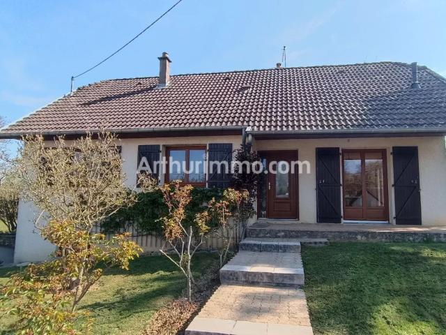Maison 4 pièces 176 m²