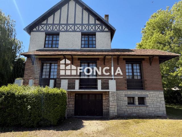 Maison 4 pièces 176 m²
