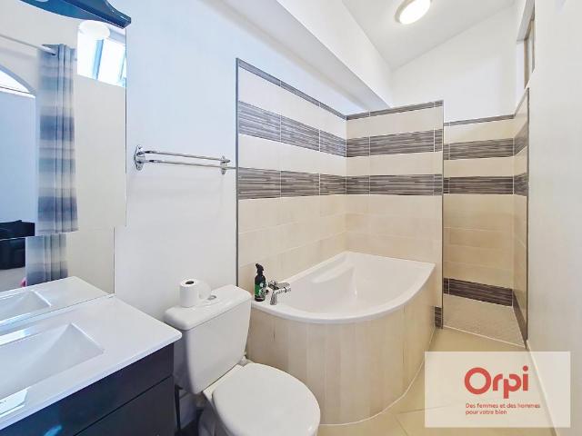 Maison 4 pièces, 178 m² à louer à Montluçon 03100