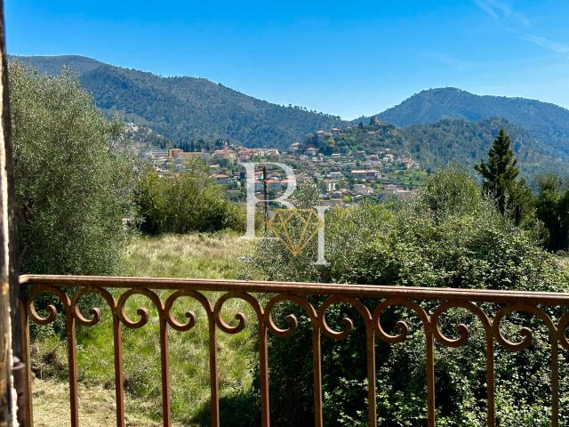 Maison 4 pièces 179 m²