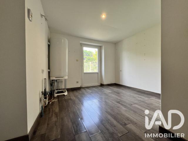 Maison 4 pièces, 170 m² à louer à Saint Aubin de Blaye 33820