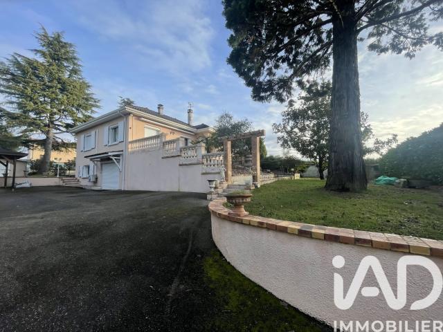 Maison 4 pièces 184 m²