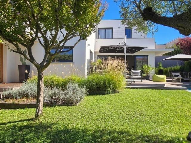 Maison 4 pièces 186 m²