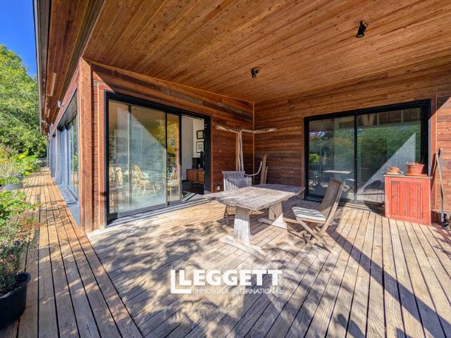 Maison 4 pièces 180 m²