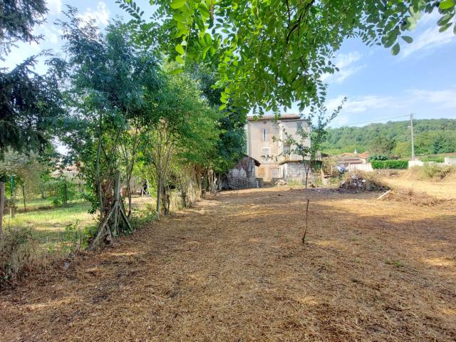 Maison 4 pièces 180 m²