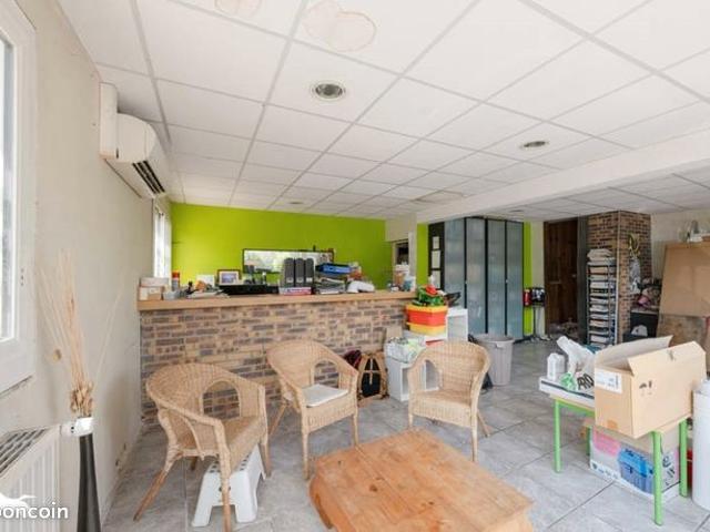 Maison 4 pièces 180 m²