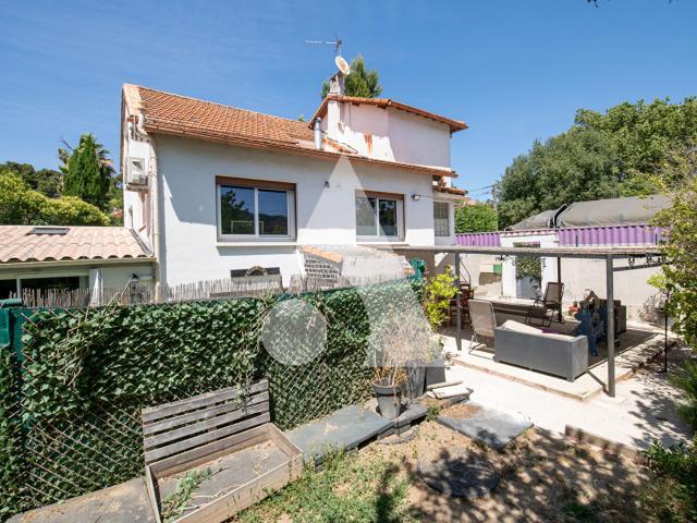 Maison 4 pièces 194 m²