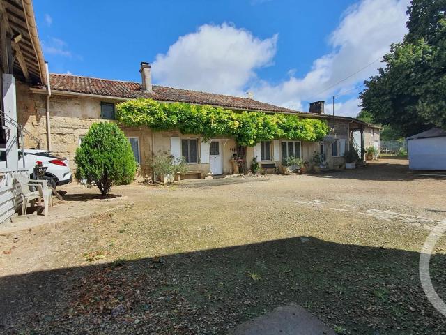 Maison 4 pièces 195 m²