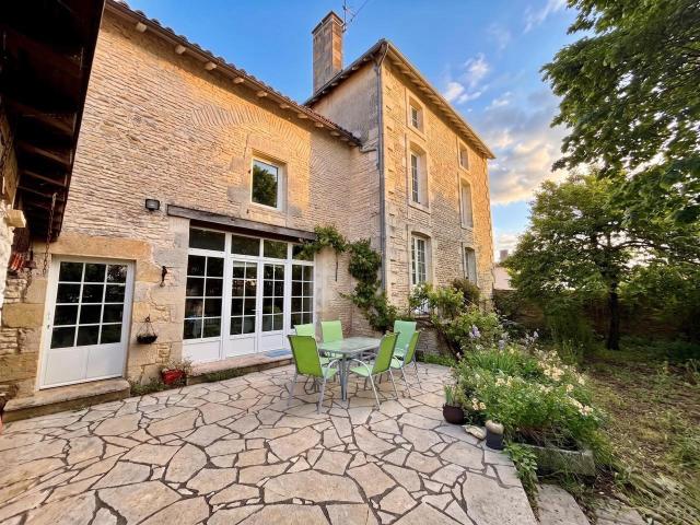 Maison 4 pièces 197 m²