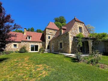 Maison 4 pièces 205 m²
