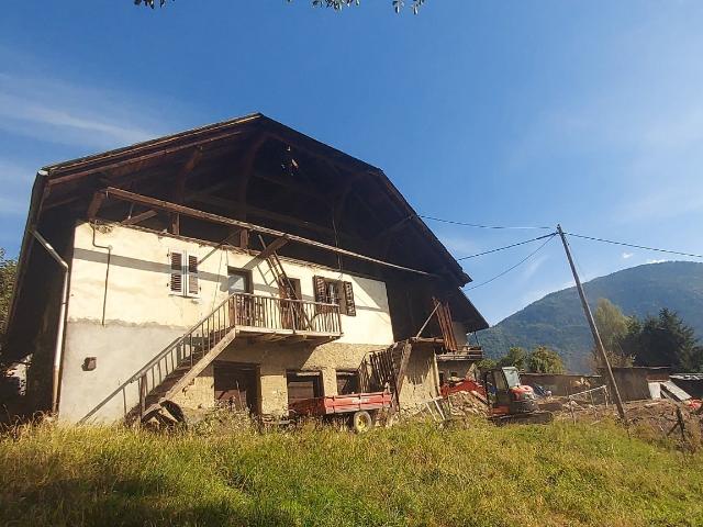 Maison 4 pièces 200 m²