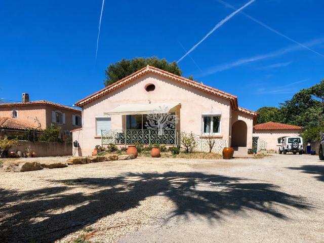 Maison 11 pièces 200 m²
