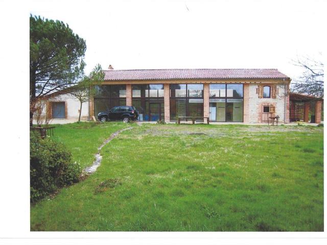 Maison 4 pièces 200 m²