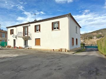 Maison 4 pièces 202 m²