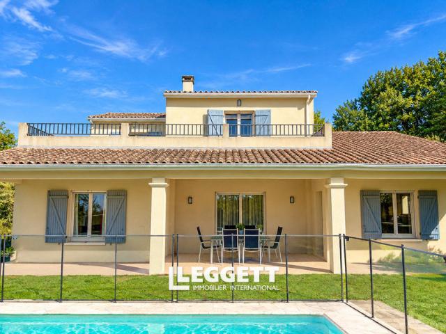Maison 4 pièces 203 m²