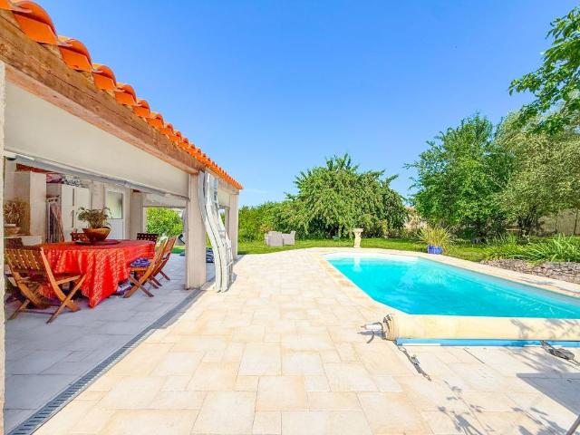 Maison 4 pièces 219 m²