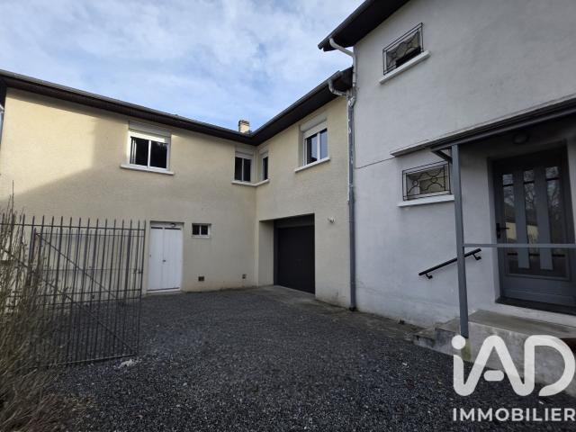 Maison 4 pièces 212 m²