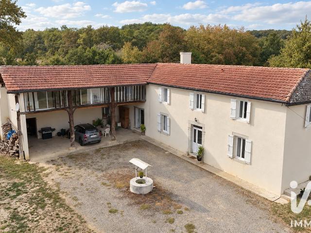 Maison 4 pièces 224 m²