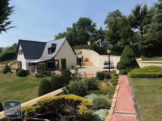 Maison 4 pièces 230 m²