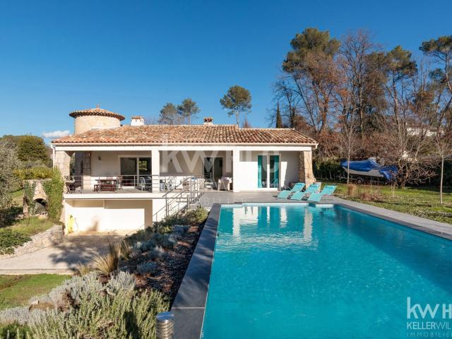 Maison 4 pièces 241 m²
