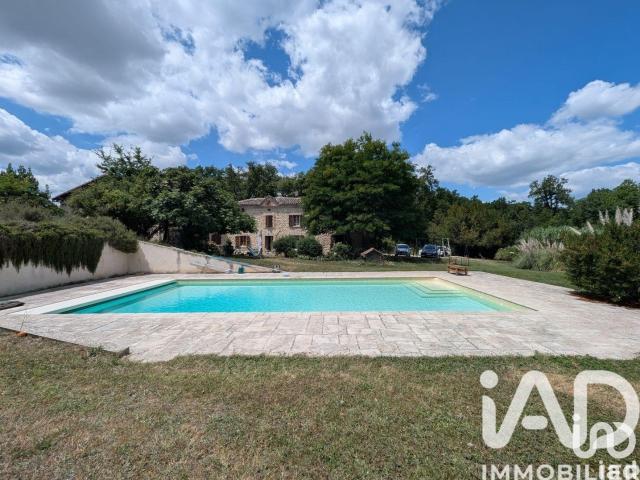 Maison 4 pièces 293 m²