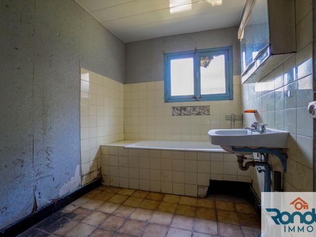 Maison 4 pièces / 2 chambres / 125 m2 / 591 m2 terrain 125m² Orville