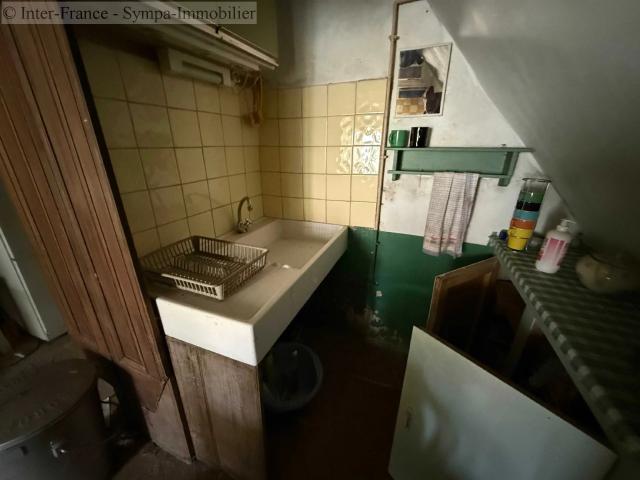 Maison 4 pièces 300 m²