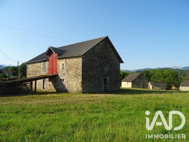Maison 4 pièces 300 m²