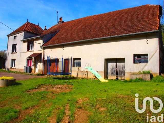 Maison 4 pièces 400 m²