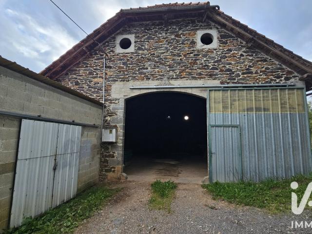 Maison 4 pièces 530 m²