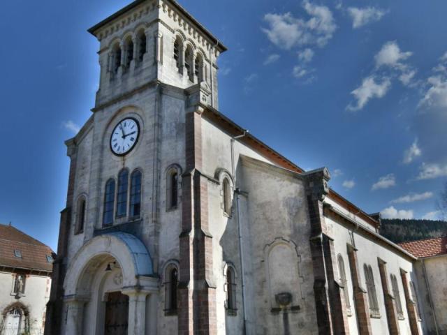 Maison 4 pièces 550 m²