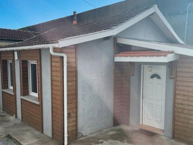 Maison 4 pièces, 56 m² à louer à Bordeaux 33000