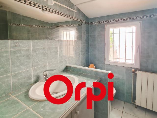 Maison 4 pièces, 56 m² à louer à Toulon 83200