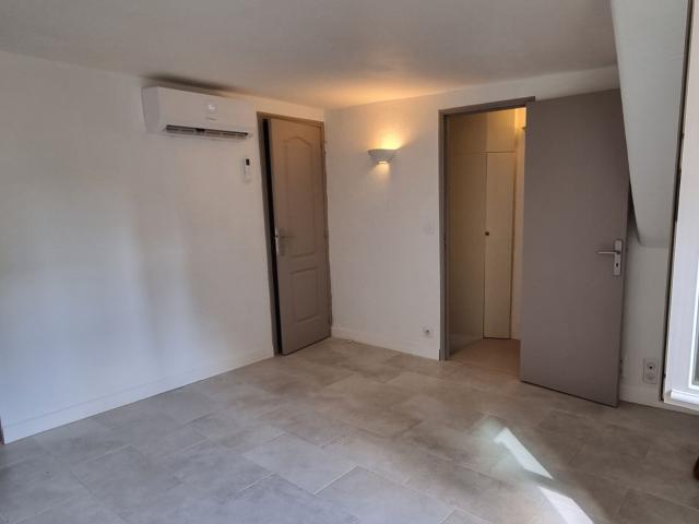 Maison 4 pièces, 57 m² à louer à Peymeinade 06530