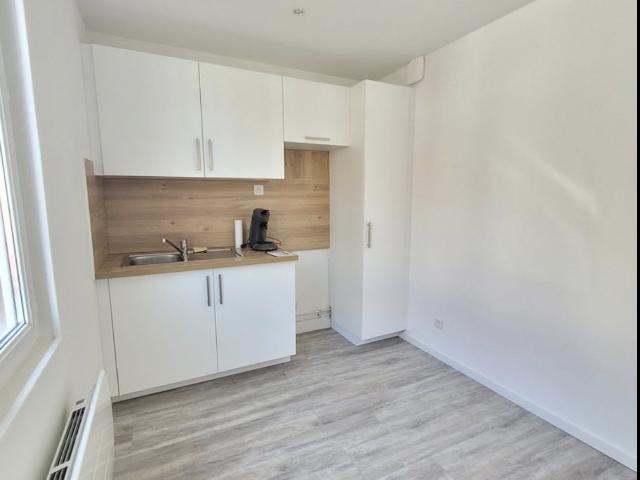 Maison 4 pièces, 60 m² à louer à Flixecourt 80420