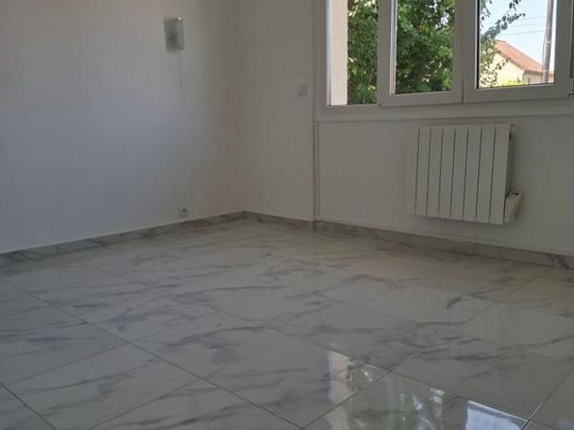 Maison 4 pièces, 65 m² à louer à Montfermeil 93370