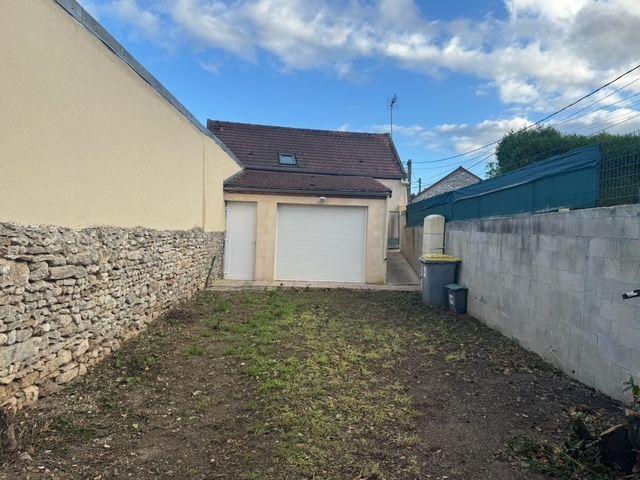 Maison 4 pièces, 71 m² à louer à La Falaise 78410