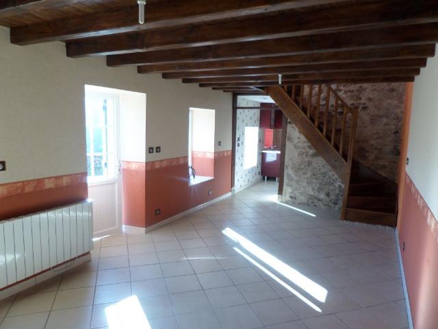 Maison 4 pièces, 72 m² à louer à Saint Priest Taurion 87480