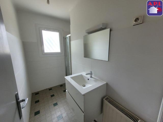Maison 4 pièces, 73 m² à louer à Saint Paul de Jarrat 09000